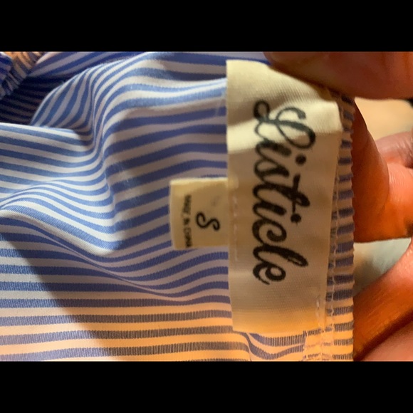 Listicle off-shoulder blouse - Picture 3 of 8